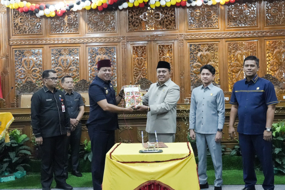 APBD Kuansing 2026 Disahkan, Bupati Suhardiman: Perkuat Ekonomi dan Pelayanan Publik