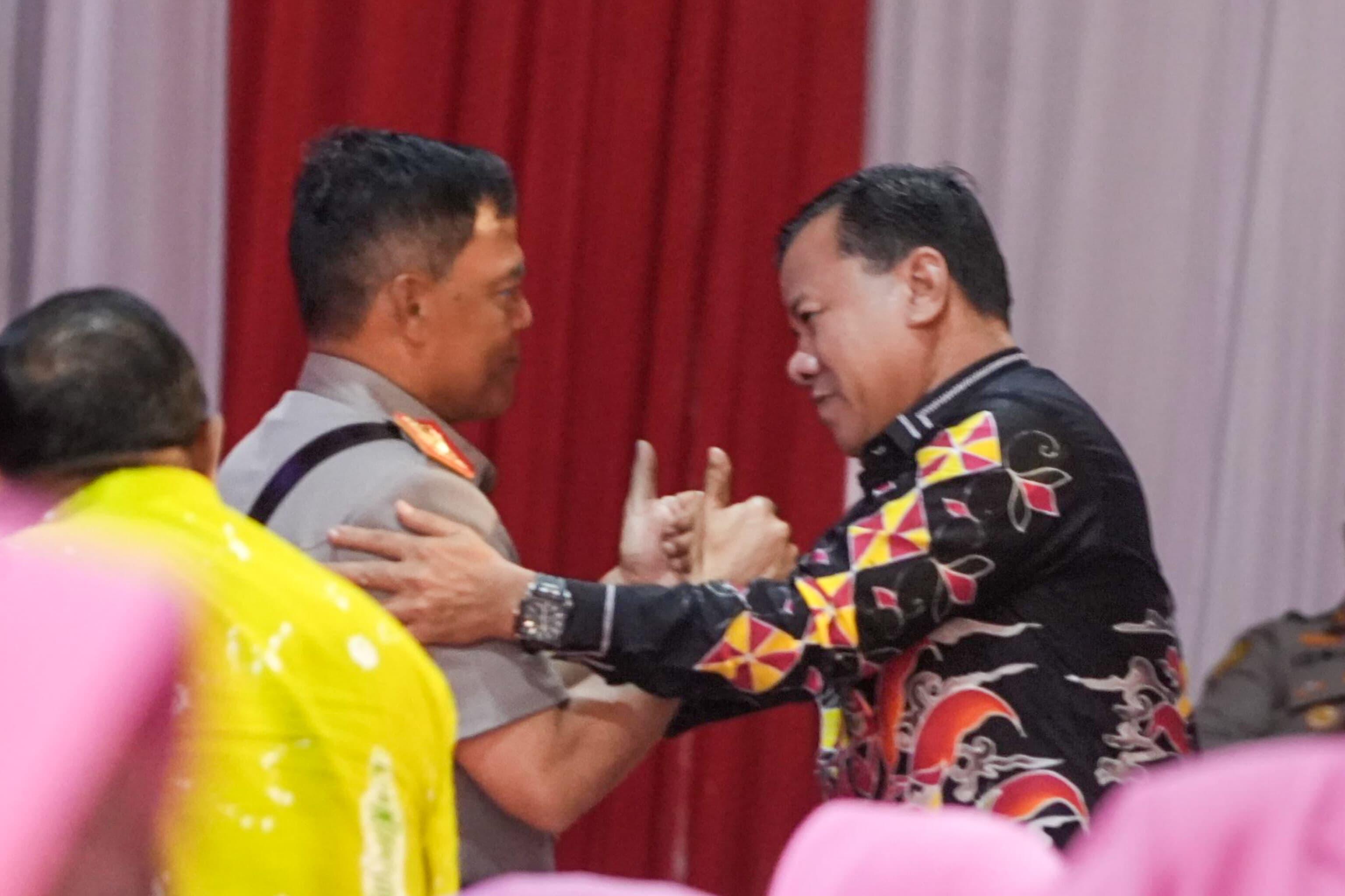 Hadir Di Kenal Pamit Wakapolda Riau, Bupati Suhardiman Apresiasi Capaian Polda Riau