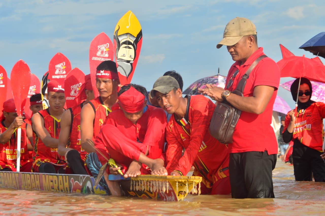 Kuda Hitam Mengamuk! Keramat Jubah Merah Muaro Sentajo Tumbangkan Favorit, Rebut Takhta Sang Jawara Tepian Burondo 2026
