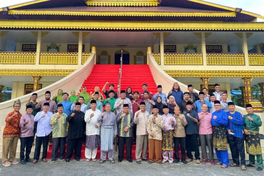 Riau Menyuarakan Keistimewaan: LAMR dan Masyarakat Bersatu Menuntut Pengakuan Sejarah dan Budaya