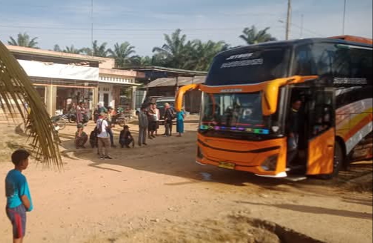 Aksi Warga TNTN ke Jakarta Diduga Didanai Cukong Sawit: Diiming-imingi Pemutihan Sawit, Dipungut Rp2 Juta Per Orang