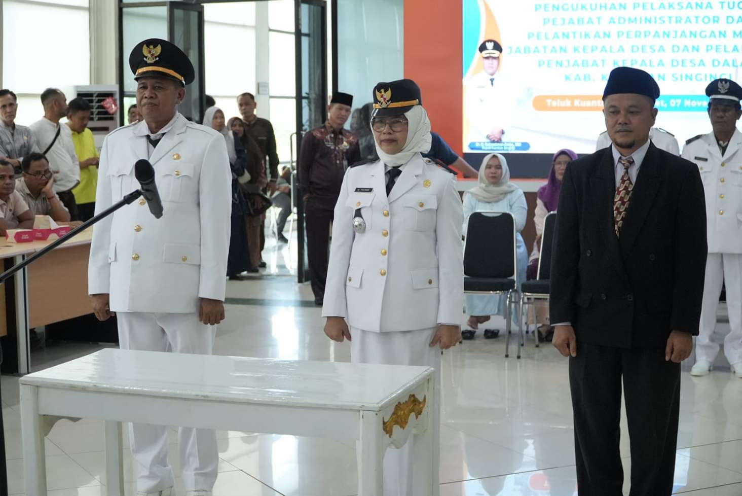 Sekda Lantik Sejumlah Pejabat Baru: Tegaskan Komitmen Percepatan Layanan dan Penguatan Pemerintahan