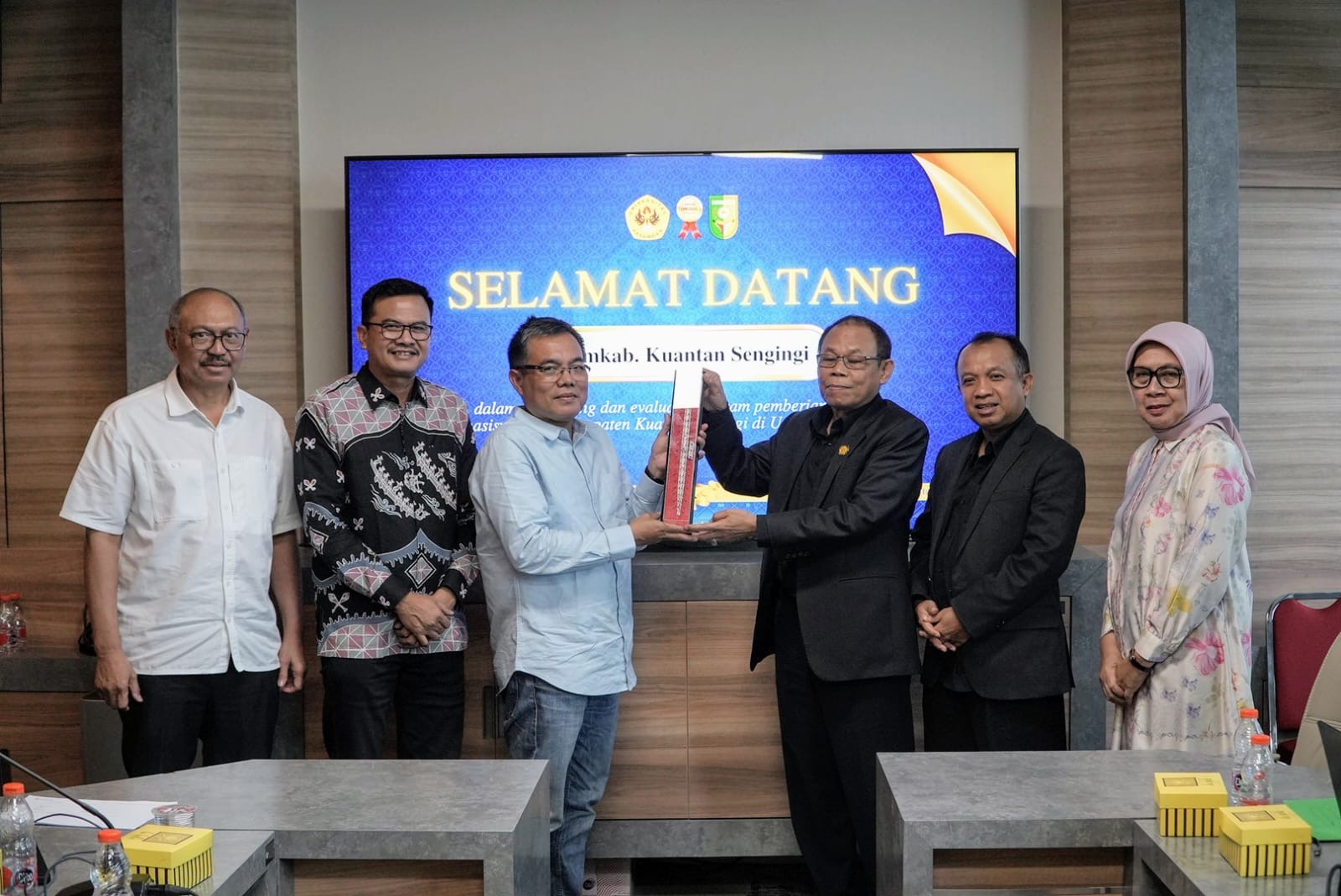 Pemkab Kuansing-Unpas Evaluasi Kerja Sama Pendidikan, Mahasiswa Kuansing Tunjukkan Prestasi Gemilang